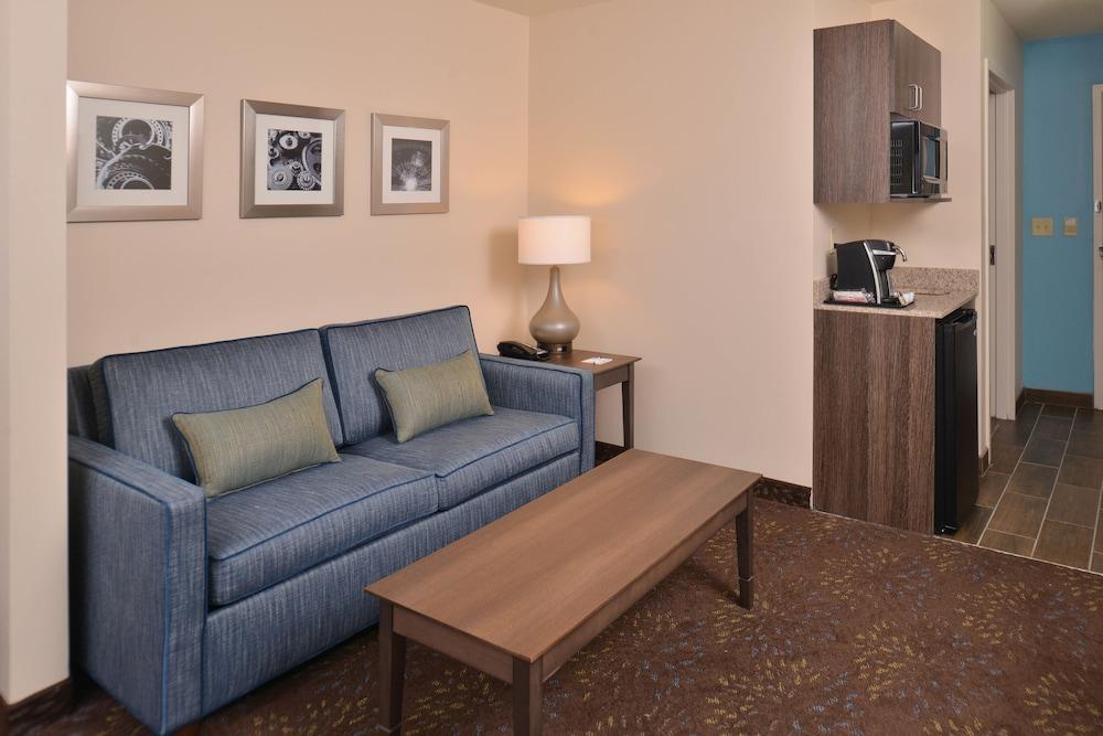 Holiday Inn Express & Suites Dearborn Sw - Detroit Area By Ihg Exterior foto