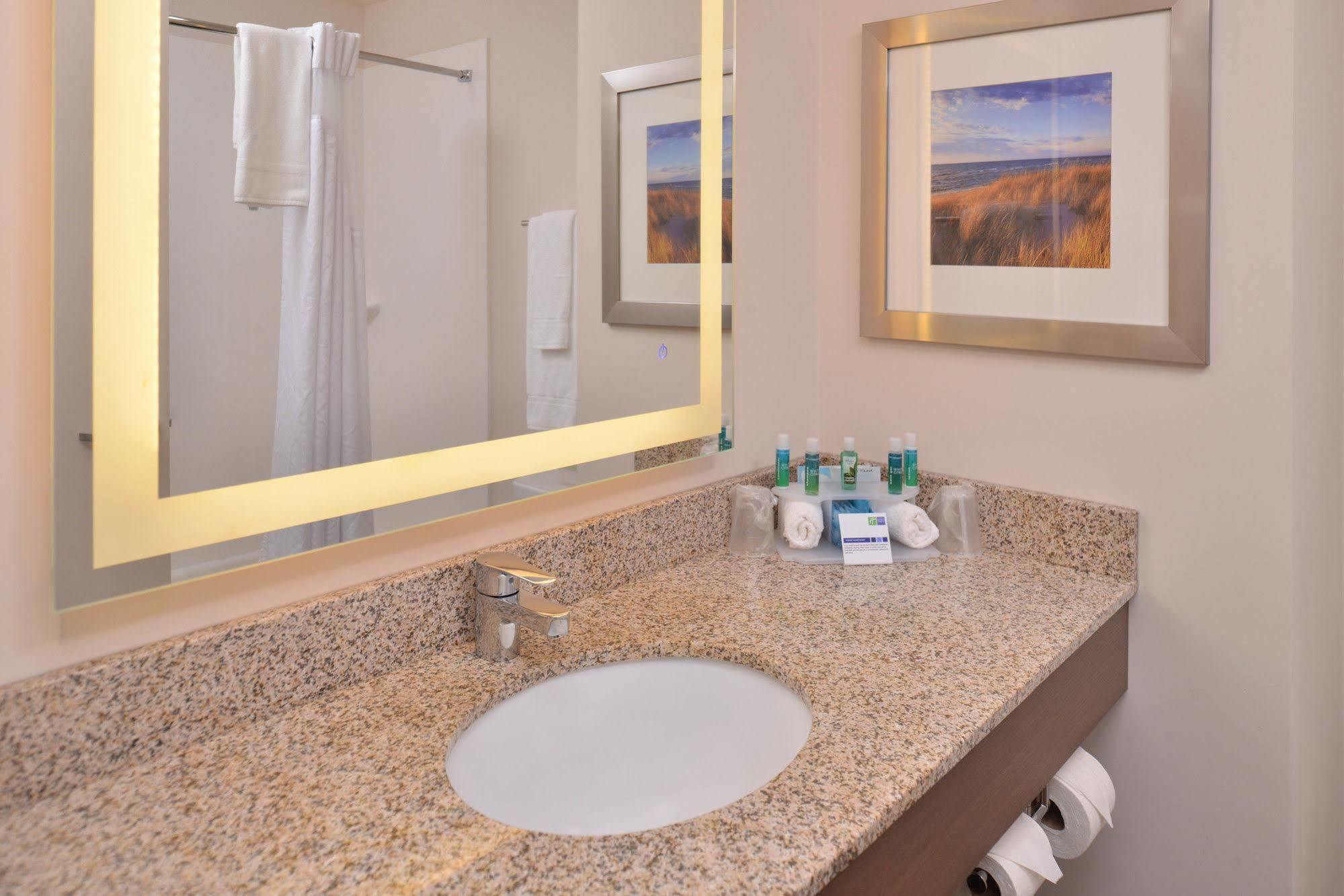 Holiday Inn Express & Suites Dearborn Sw - Detroit Area By Ihg Exterior foto